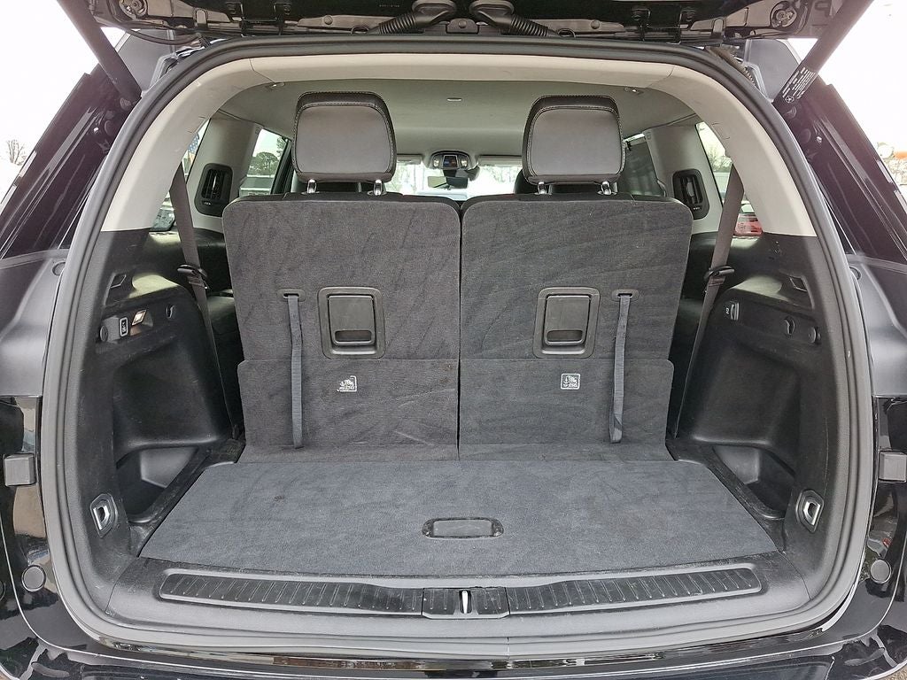 2023 Jeep Grand Cherokee L Limited 4x2