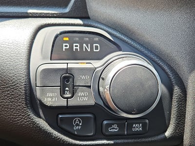 2025 RAM Ram 1500 RAM 1500 WARLOCK CREW CAB 4X4 5'7' BOX