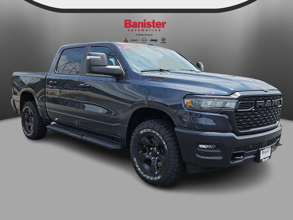 2025 RAM Ram 1500 RAM 1500 WARLOCK CREW CAB 4X4 5'7' BOX