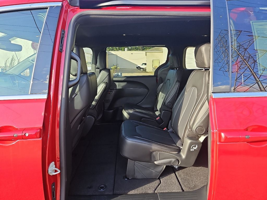 2026 Chrysler Pacifica PACIFICA SELECT AWD