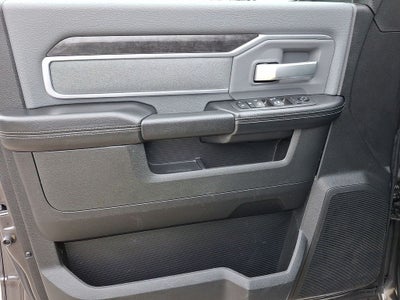 2021 RAM 2500 Big Horn Crew Cab 4x4 6'4' Box