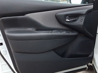 2023 Nissan Murano SL FWD