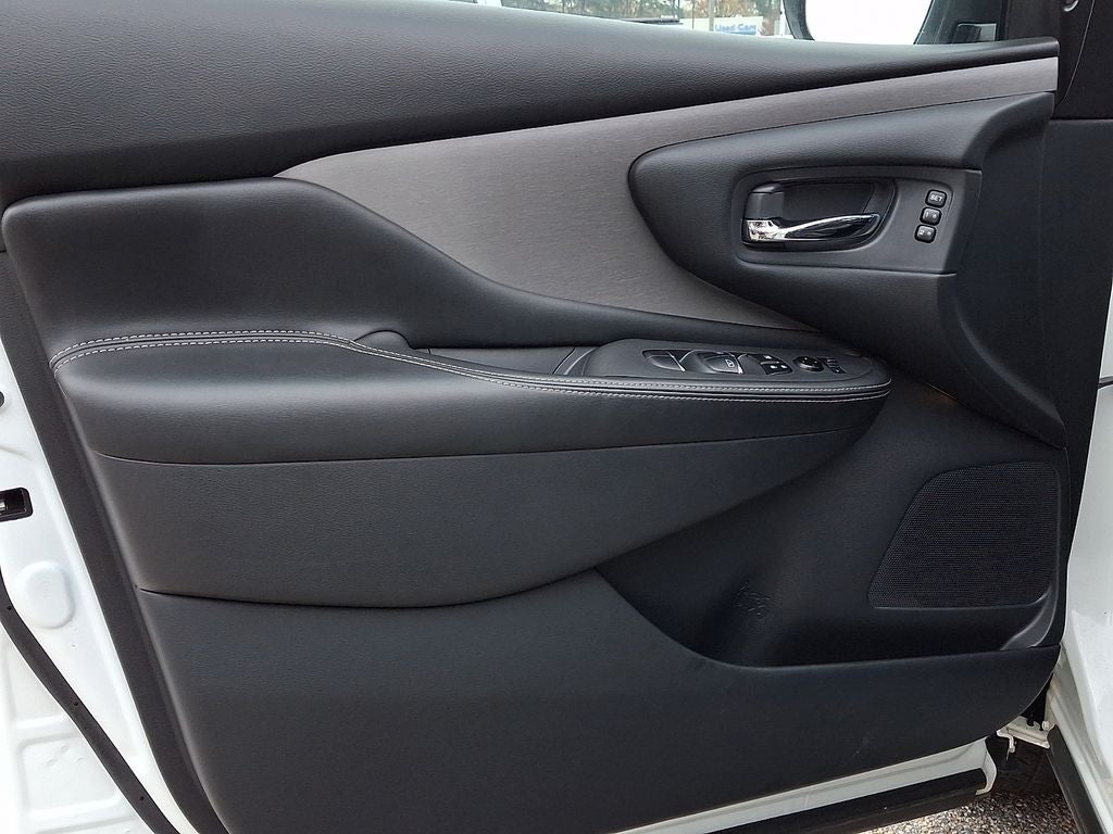 2023 Nissan Murano SL FWD