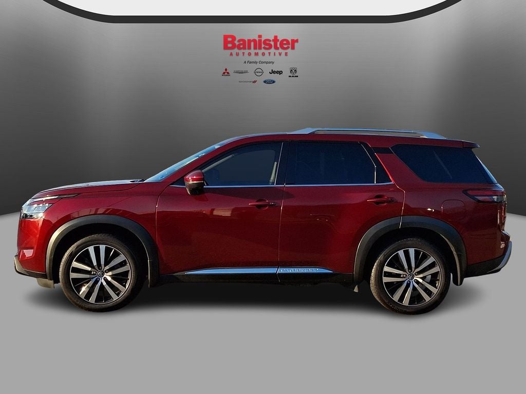 2023 Nissan Pathfinder Platinum 4WD
