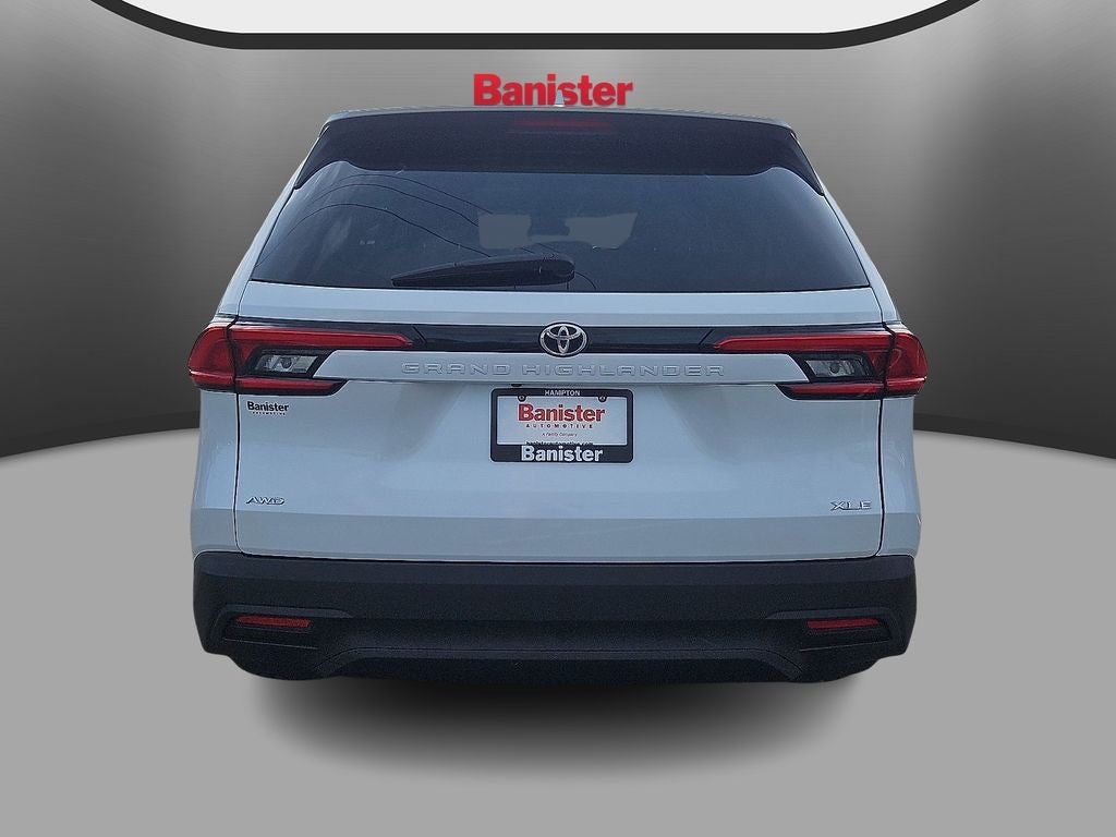 2024 Toyota Grand Highlander XLE
