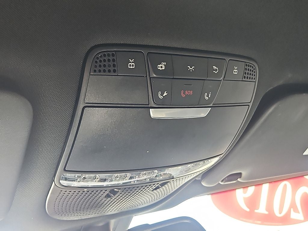 2019 Mercedes-Benz GLC 300 300