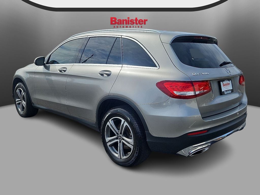 2019 Mercedes-Benz GLC 300 300