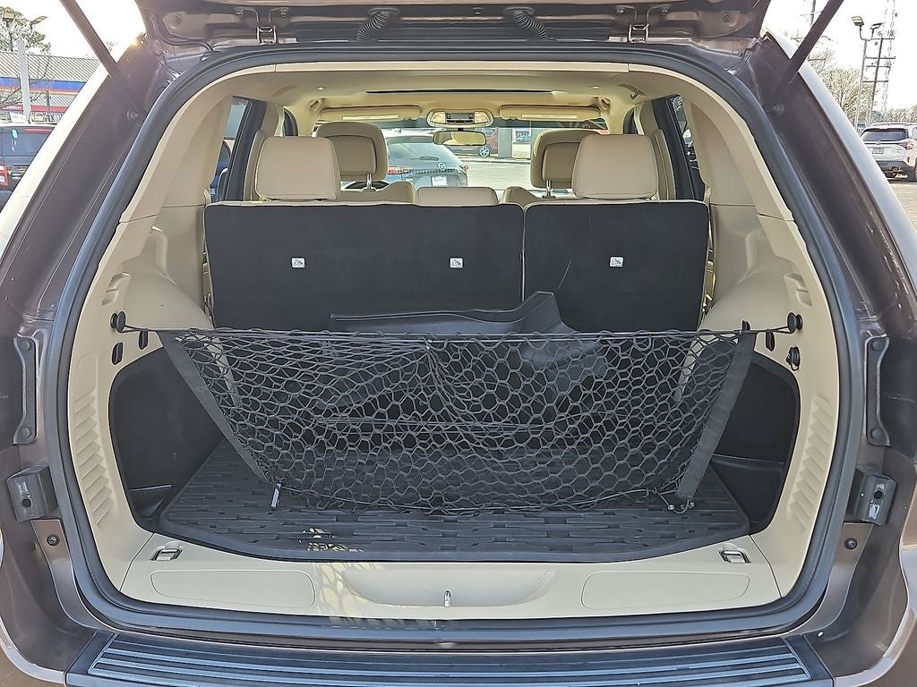 2020 Jeep Grand Cherokee Laredo E