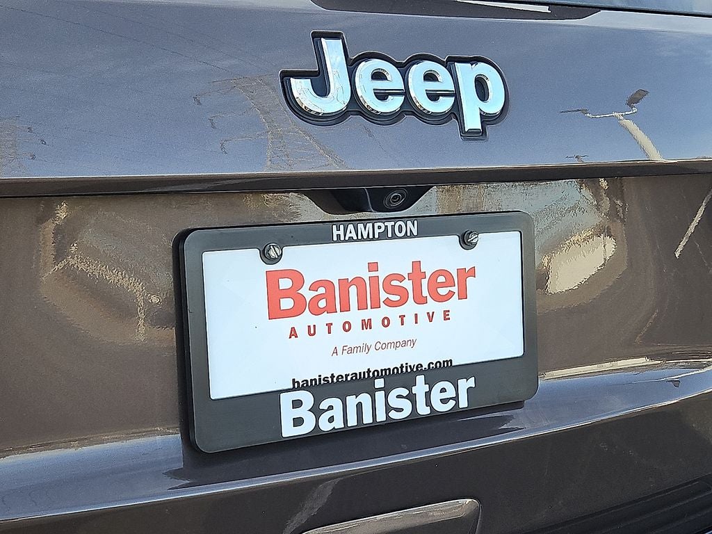 2020 Jeep Grand Cherokee Laredo E