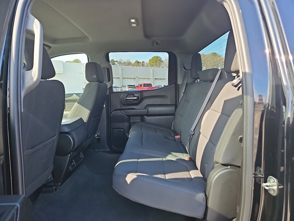 2022 Chevrolet Silverado Custom