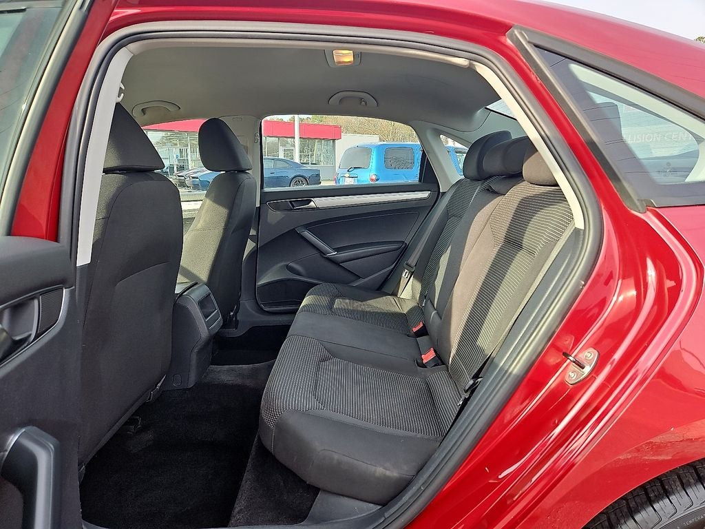 2018 Volkswagen Passat 2.0T S