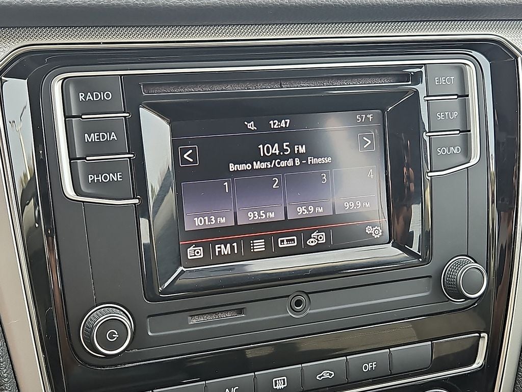 2018 Volkswagen Passat 2.0T S