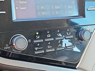 2018 Toyota Camry LE